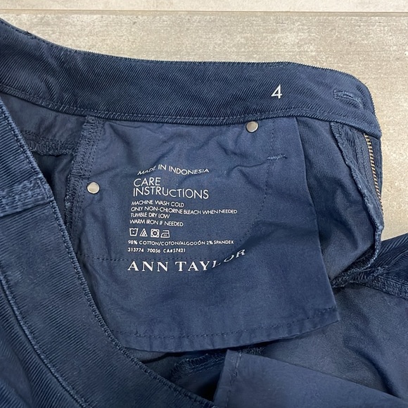 Ann Taylor Navy Corduroy Curvy Fit Straight Jeans - Picture 5 of 5